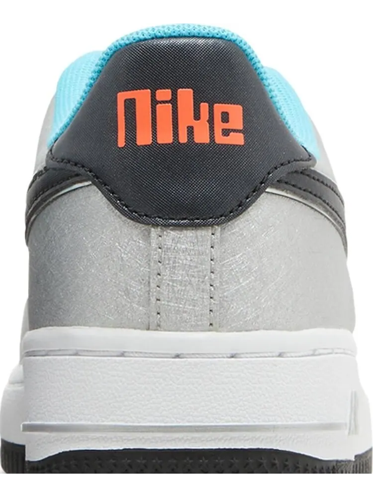 Кроссовки Nike Air Force 1 GS 'Sky Nike' — изображение 7 из 8, серебряный