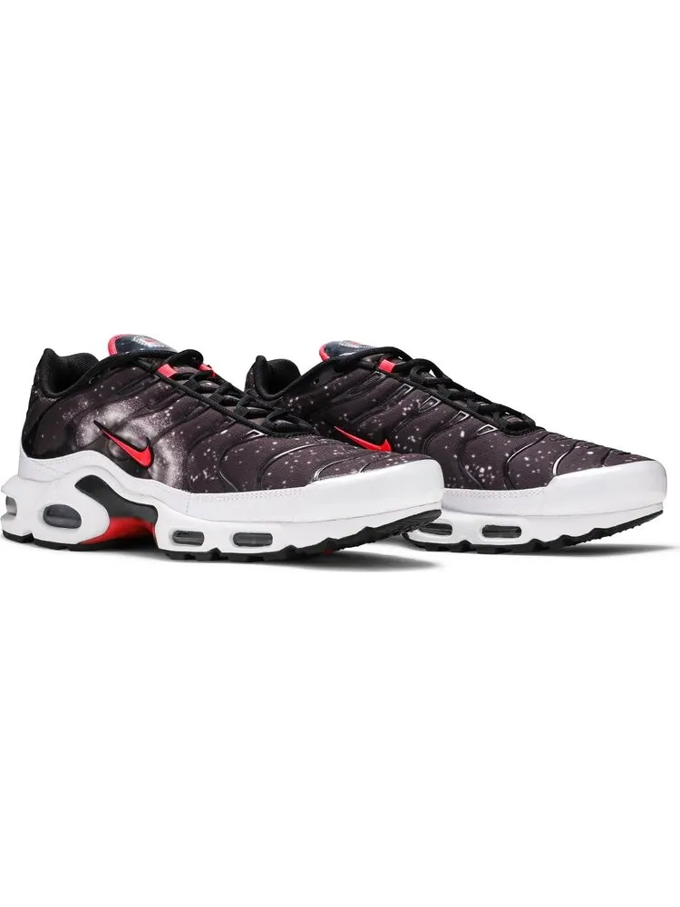 Кроссовки Nike Air Max Plus 'Supernova 2020' — изображение 8 из 8, черный