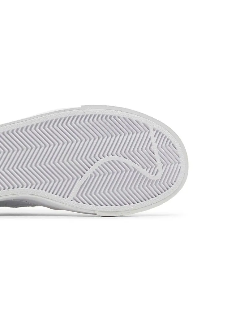 Слипоны Nike Wmns Court Legacy Slip-On 'Football Grey' — изображение 6 из 9, серый