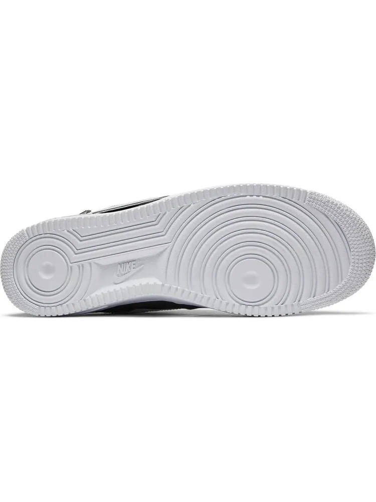 Кроссовки Nike Air Force 1 '07 Premium 'Silver Swoosh' — изображение 4 из 8, черный