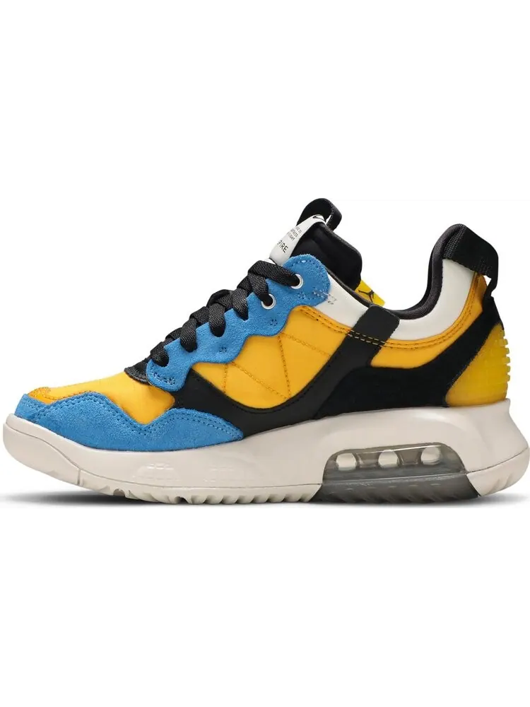 Кроссовки Jordan MA2 GS University Gold — изображение 3 из 8, желтый