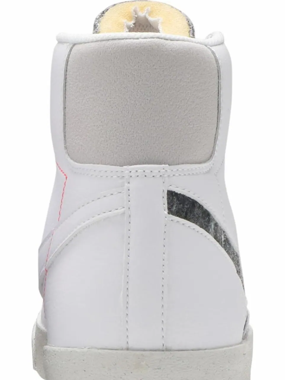 Кроссовки Nike Blazer Mid '77 Vintage 'Recycled Wool Pack - White Light Smoke Grey' — изображение 7 из 8, белый