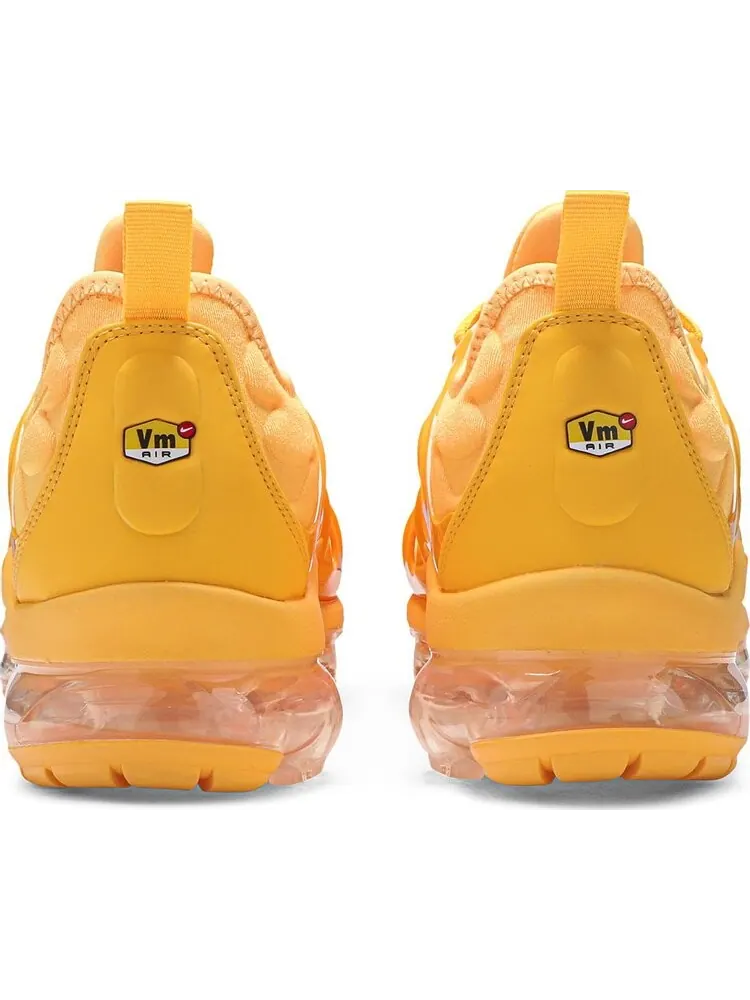 Кроссовки Nike Wmns Air VaporMax Plus 'Orange' — изображение 6 из 8, оранжевый