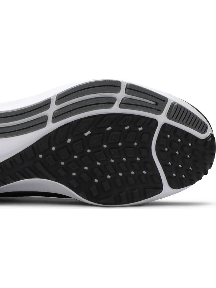 Кроссовки Nike Air Zoom Pegasus 38 'Dark Smoke Grey Volt' — изображение 5 из 8, серый