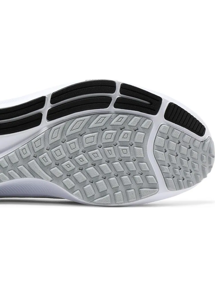 Кроссовки Nike Air Zoom Pegasus 38 'White Black' — изображение 5 из 8, белый