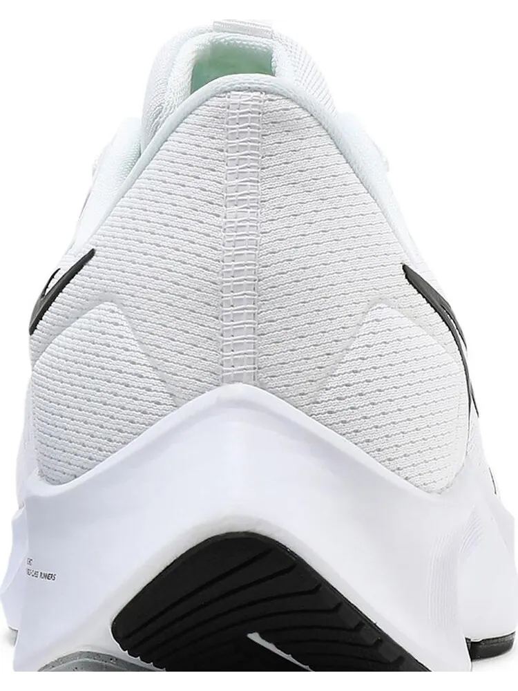 Кроссовки Nike Air Zoom Pegasus 38 'White Black' — изображение 7 из 8, белый