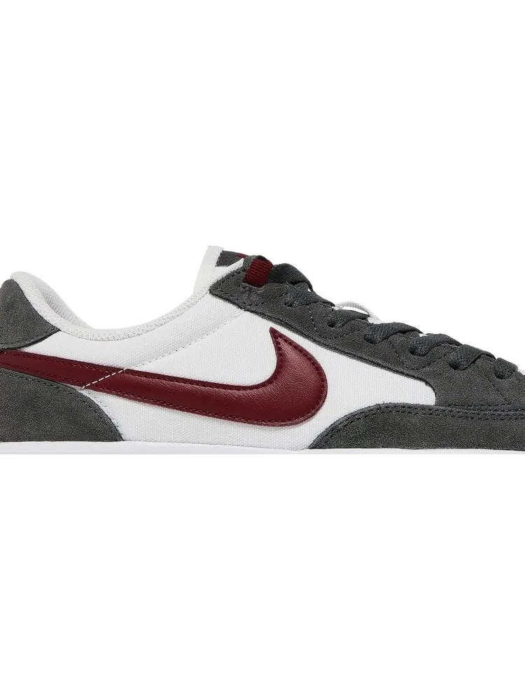 Кроссовки Nike Adversary Premium SB 'Iron Grey Team Red' — изображение 2 из 8, серый