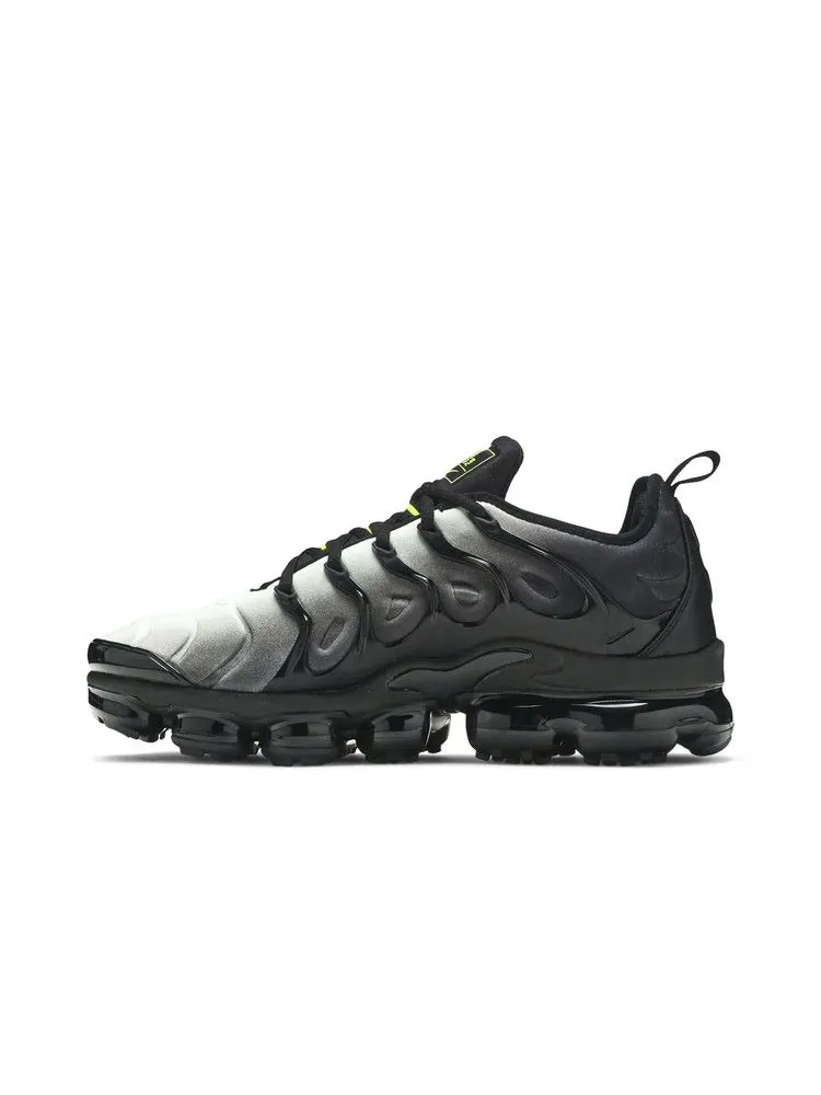 Кроссовки Nike Air VaporMax Plus 'Neon' — изображение 4 из 9, черный