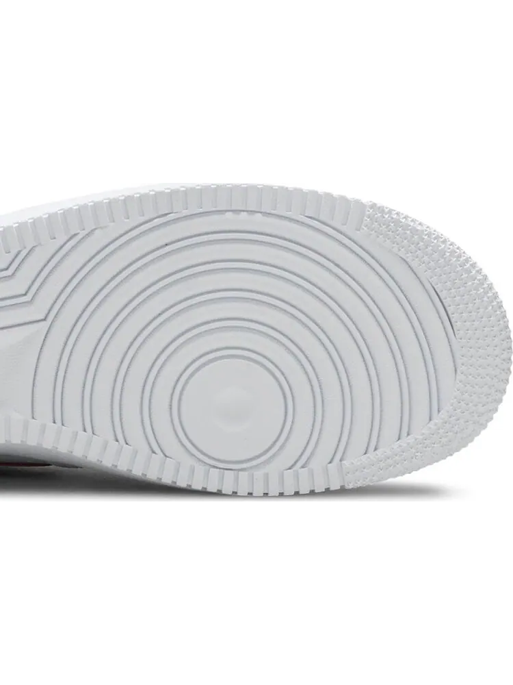 Кроссовки Nike Air Force 1 LV8 'Euro Tour' — изображение 5 из 8, белый
