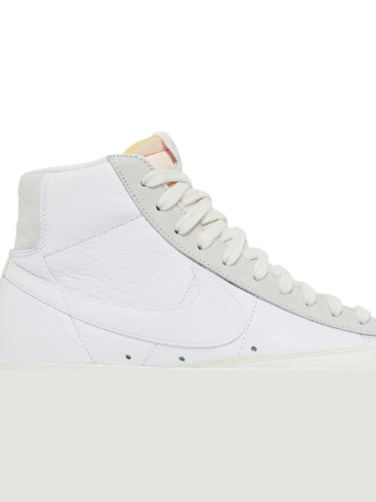 Кроссовки Nike Blazer Mid 77 Vintage 'Sail' — изображение 2 из 8, белый