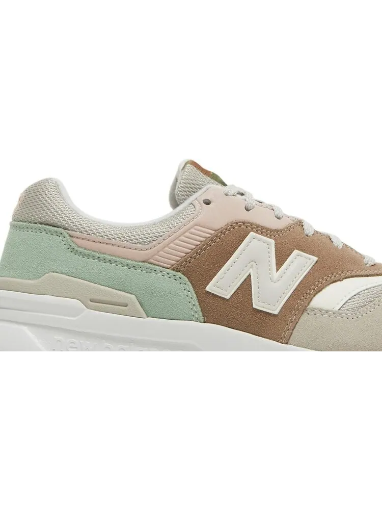 Кроссовки New Balance Wmns 997H 'Tan Pink' — изображение 2 из 8, загар