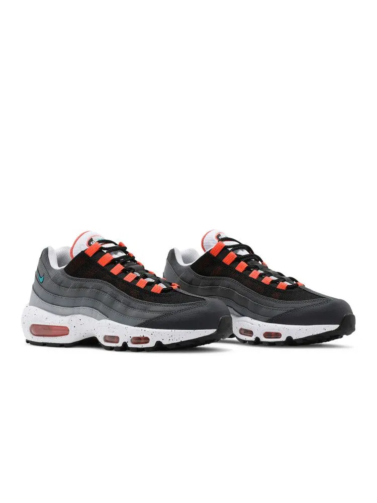 Кроссовки Nike Air Max 95 'Black Speckled' — изображение 9 из 9, черный/оранжевый/белый