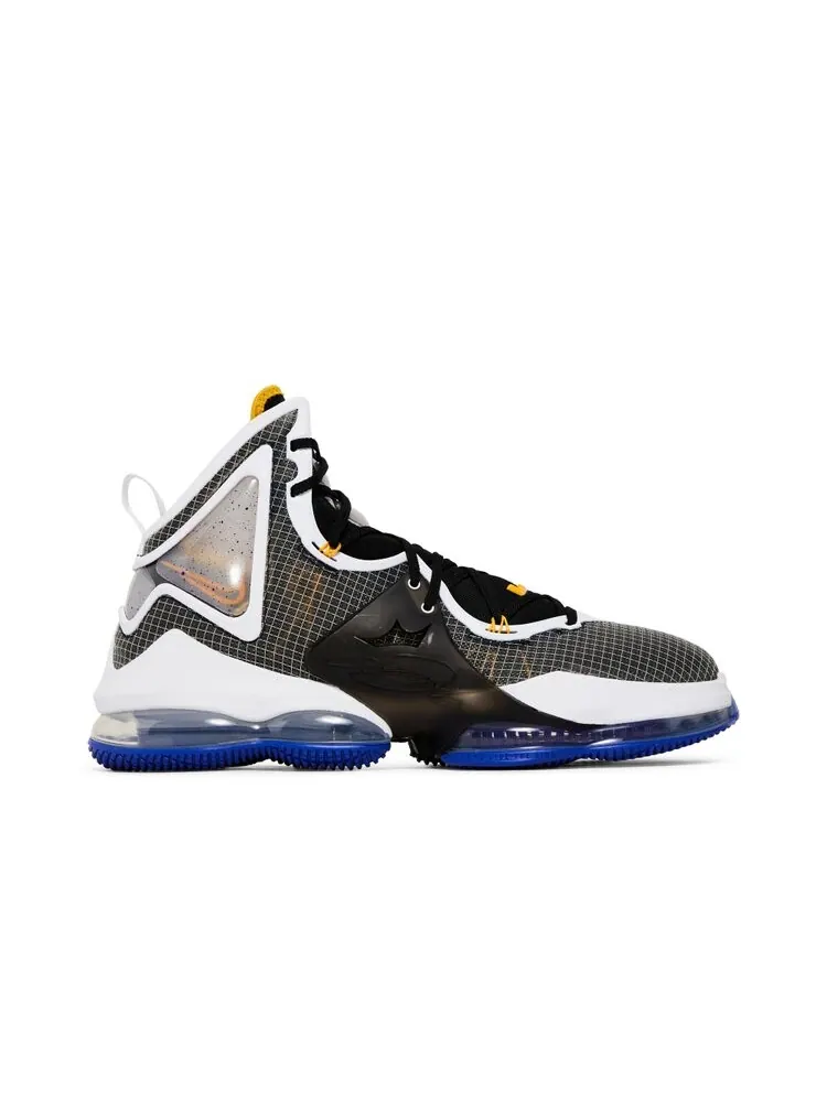 Кроссовки Nike LeBron 19 — изображение 1 из 4, черный