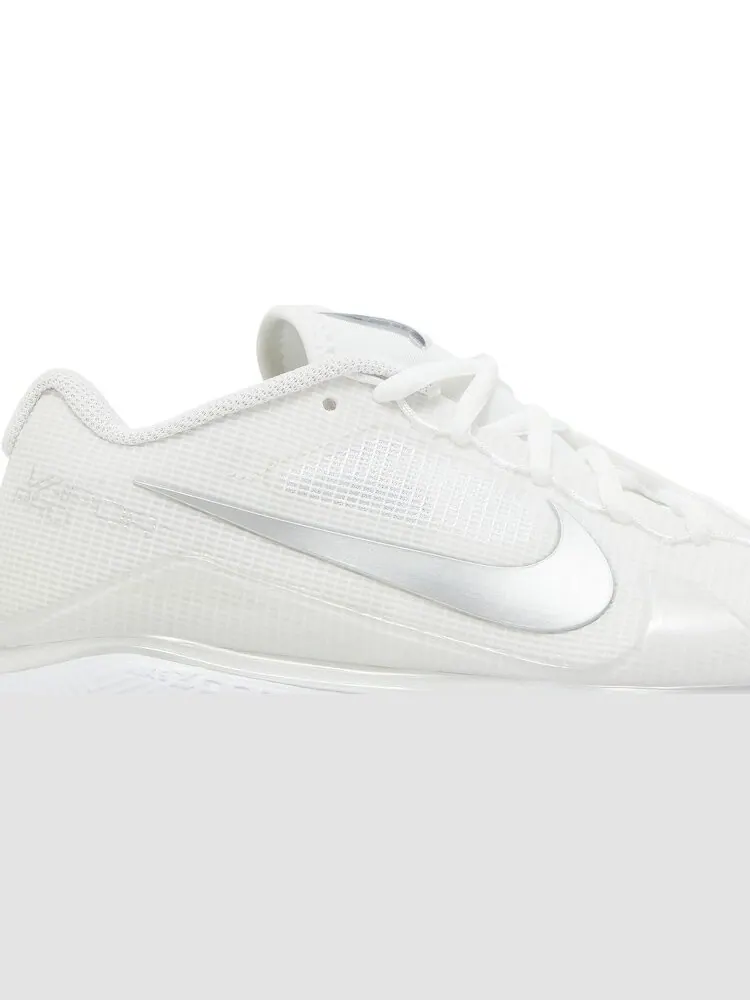Кроссовки Nike Wmns NikeCourt Air Zoom Vapor Pro 'White Metallic Silver' — изображение 2 из 8, белый