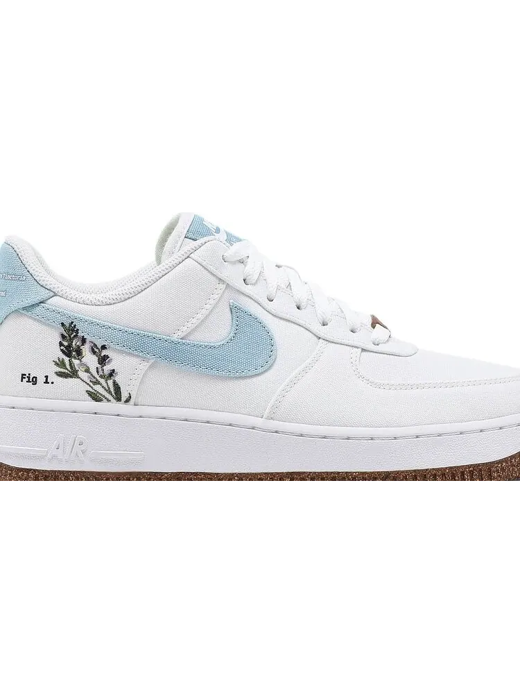 Кроссовки Nike Wmns Air Force 1 '07 SE 'Indigo' — изображение 2 из 8, белый