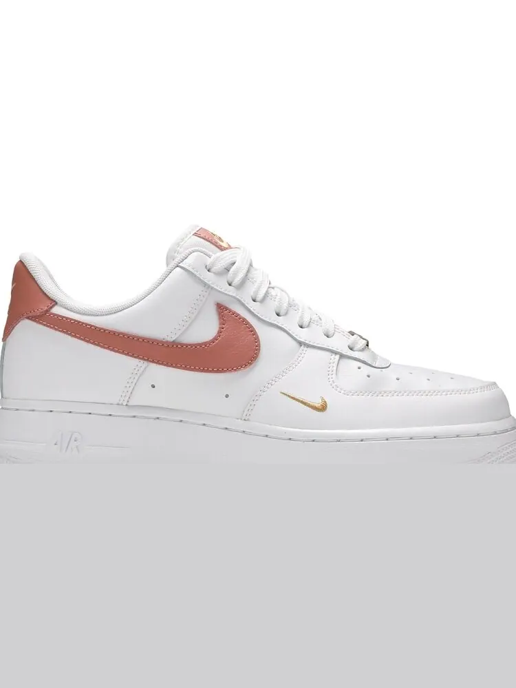 Кроссовки Nike Wmns Air Force 1 '07 Essential 'White Rust Pink' — изображение 2 из 8, белый