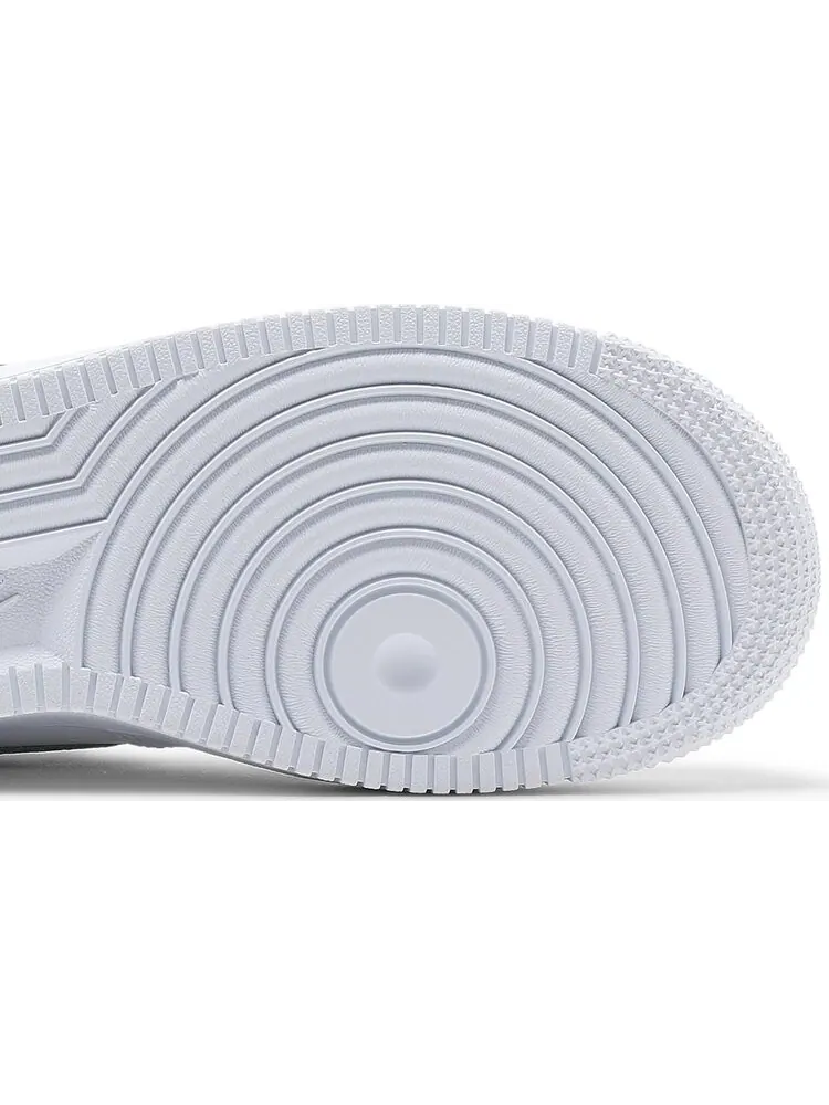 Кроссовки Nike Wmns Air Force 1 '07 Essential 'White Rattan' — изображение 5 из 8, белый