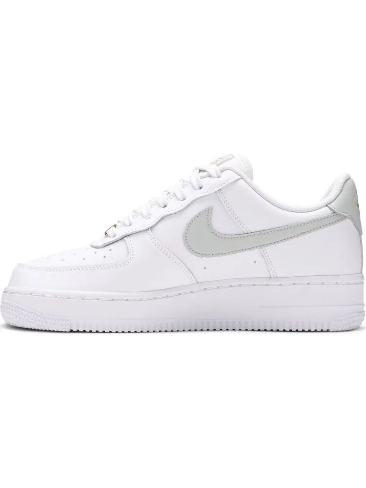 Кроссовки Nike Wmns Air Force 1 'White Light Silver' — изображение 3 из 8, белый