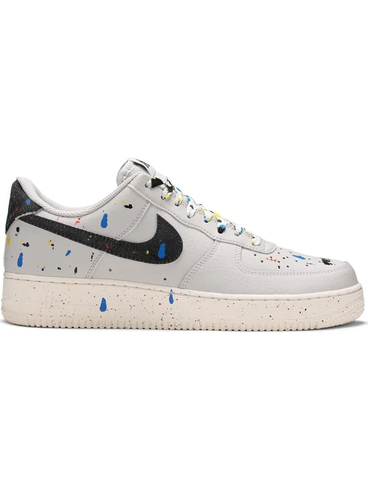 Кроссовки Nike Air Force 1 '07 LV8 'Paint Splatter - Light Bone' — изображение 1 из 8, белый