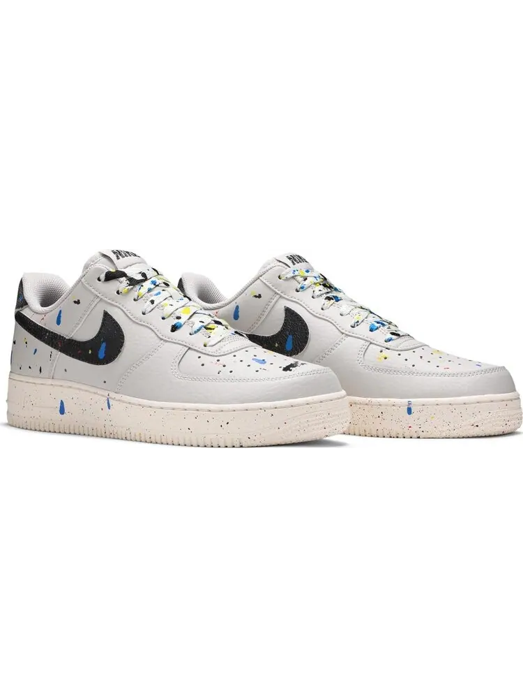 Кроссовки Nike Air Force 1 '07 LV8 'Paint Splatter - Light Bone' — изображение 8 из 8, белый