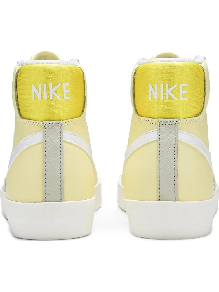 Кроссовки Nike Wmns Blazer Mid '77 'Bicycle Yellow' — изображение 6 из 8, желтый