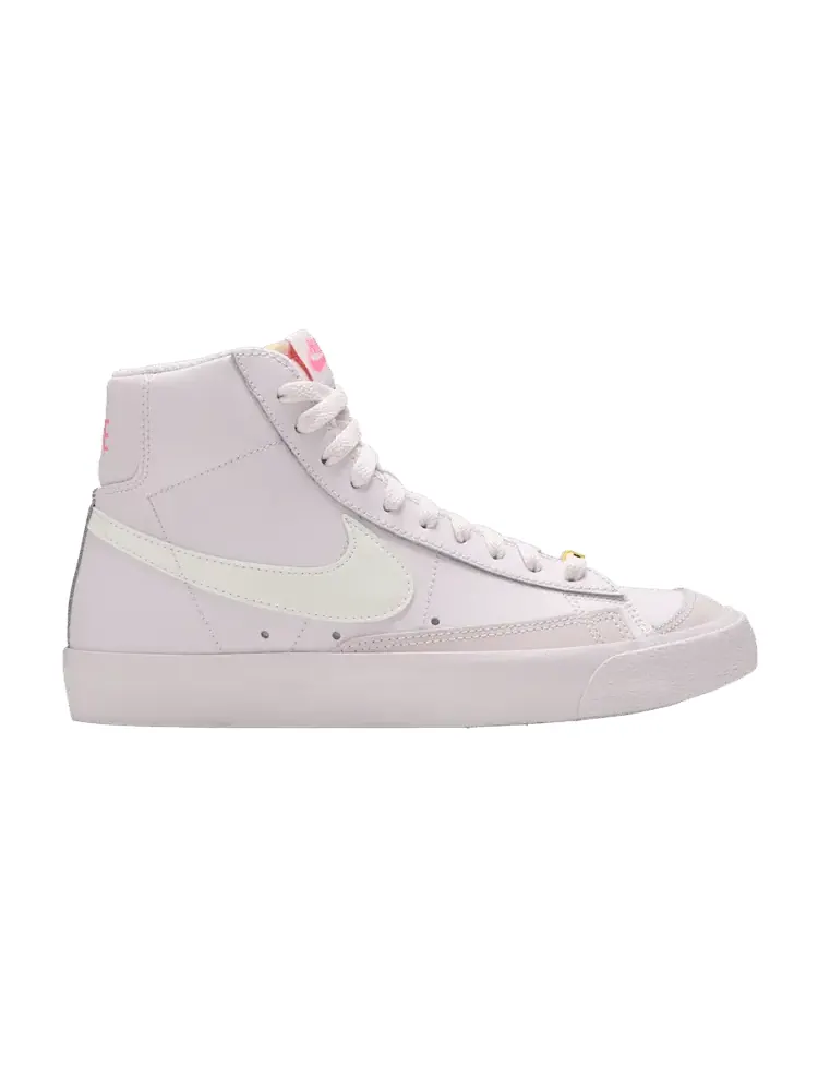 Кроссовки Nike Wmns Blazer Mid 77 'Digital Pink' — изображение 1 из 9