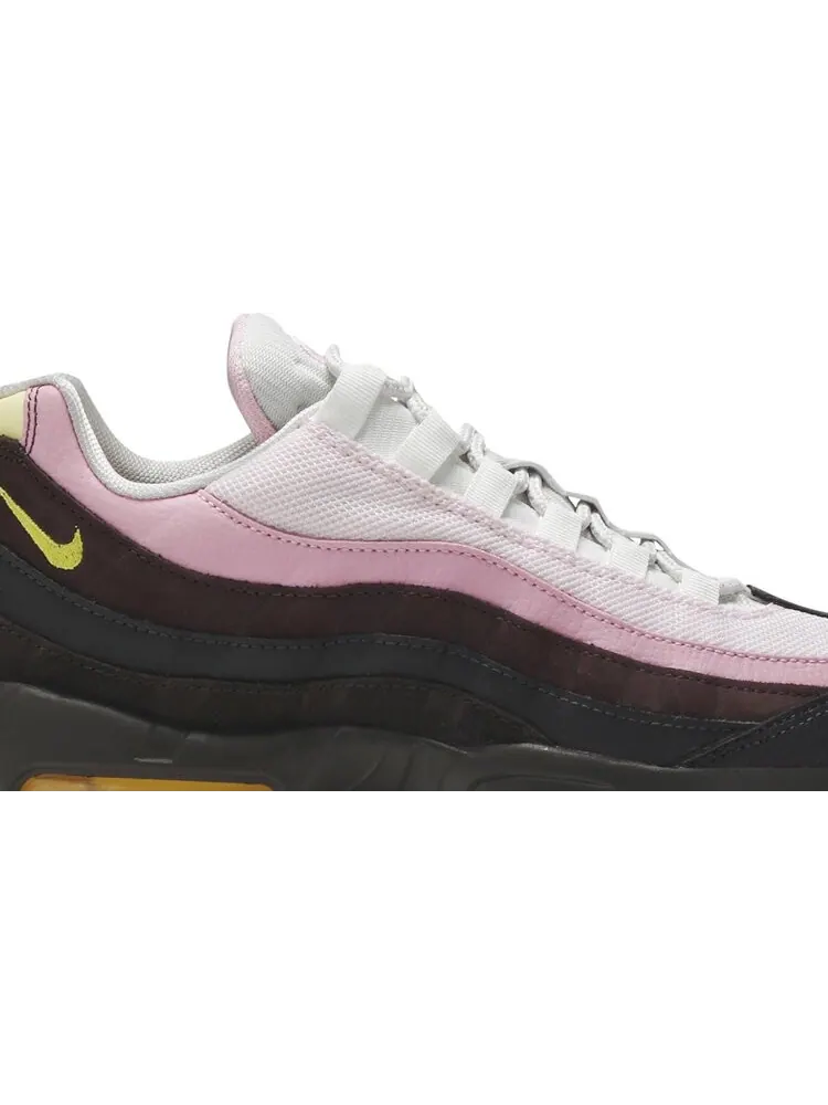 Кроссовки Nike Wmns Air Max 95 'Cuban Link' — изображение 2 из 8, розовый