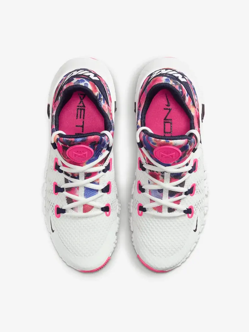 Кроссовки Nike Free Metcon 4 — изображение 4 из 7, мультик