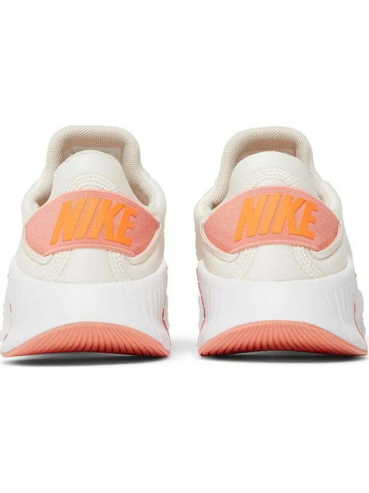 Кроссовки Nike Wmns Free Metcon 4 'Sail Total Orange' — изображение 6 из 8, бежевый