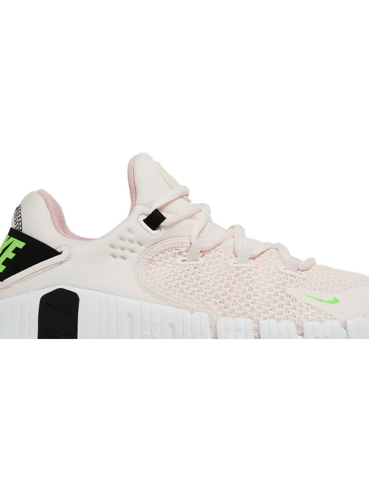 Кроссовки Nike Wmns Free Metcon 4 'Light Soft Pink' — изображение 2 из 8, розовый