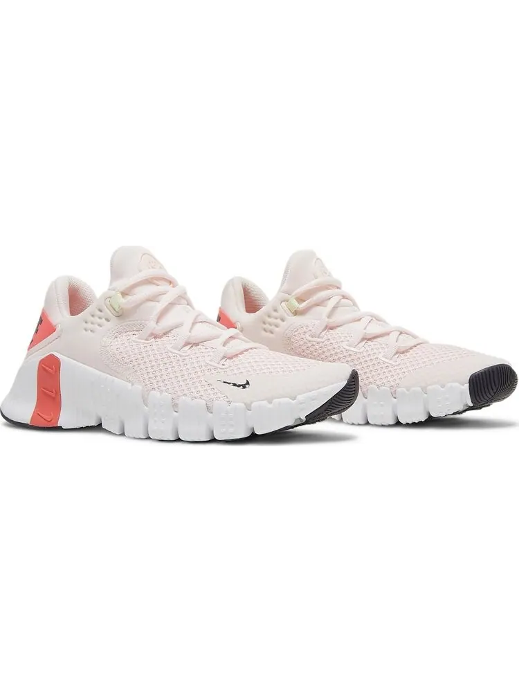 Кроссовки Nike Wmns Free Metcon 4 'Light Soft Pink Magic Ember' — изображение 8 из 8, розовый