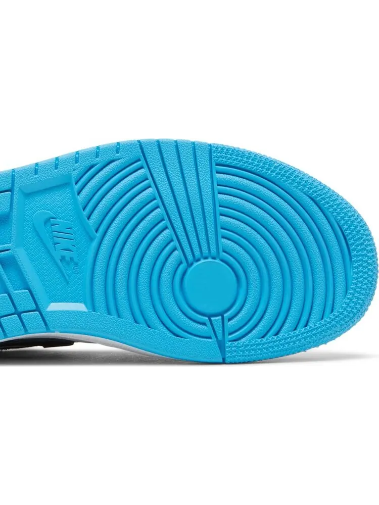 Кроссовки Wmns Air Jordan 1 Retro Low OG UNC — изображение 5 из 8, синий