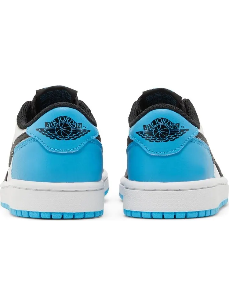 Кроссовки Wmns Air Jordan 1 Retro Low OG UNC — изображение 6 из 8, синий