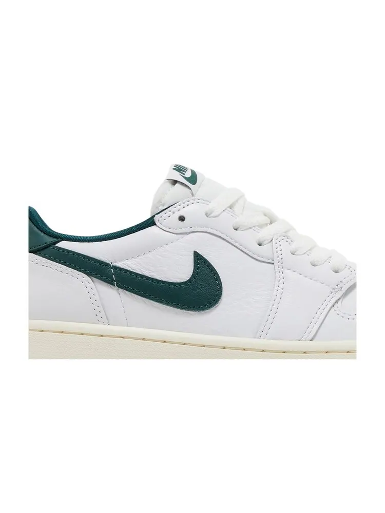 Кроссовки Wmns Air Jordan 1 Retro Low OG — изображение 2 из 4, зеленый