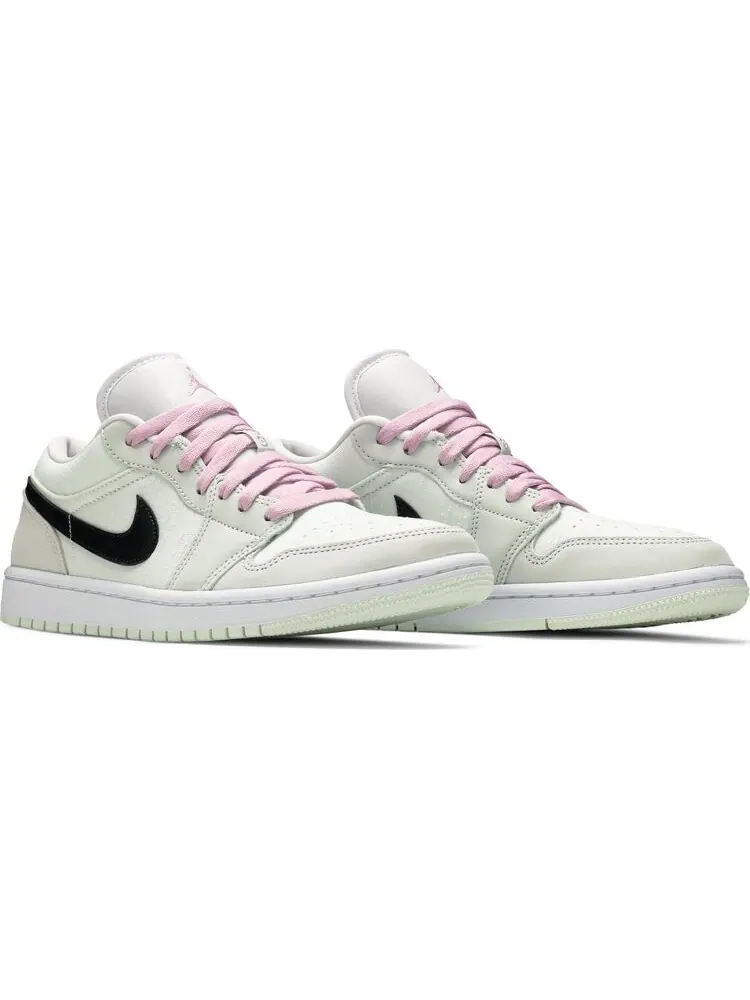 Кроссовки Wmns Air Jordan 1 Low SE Barely Green — изображение 8 из 8, зеленый
