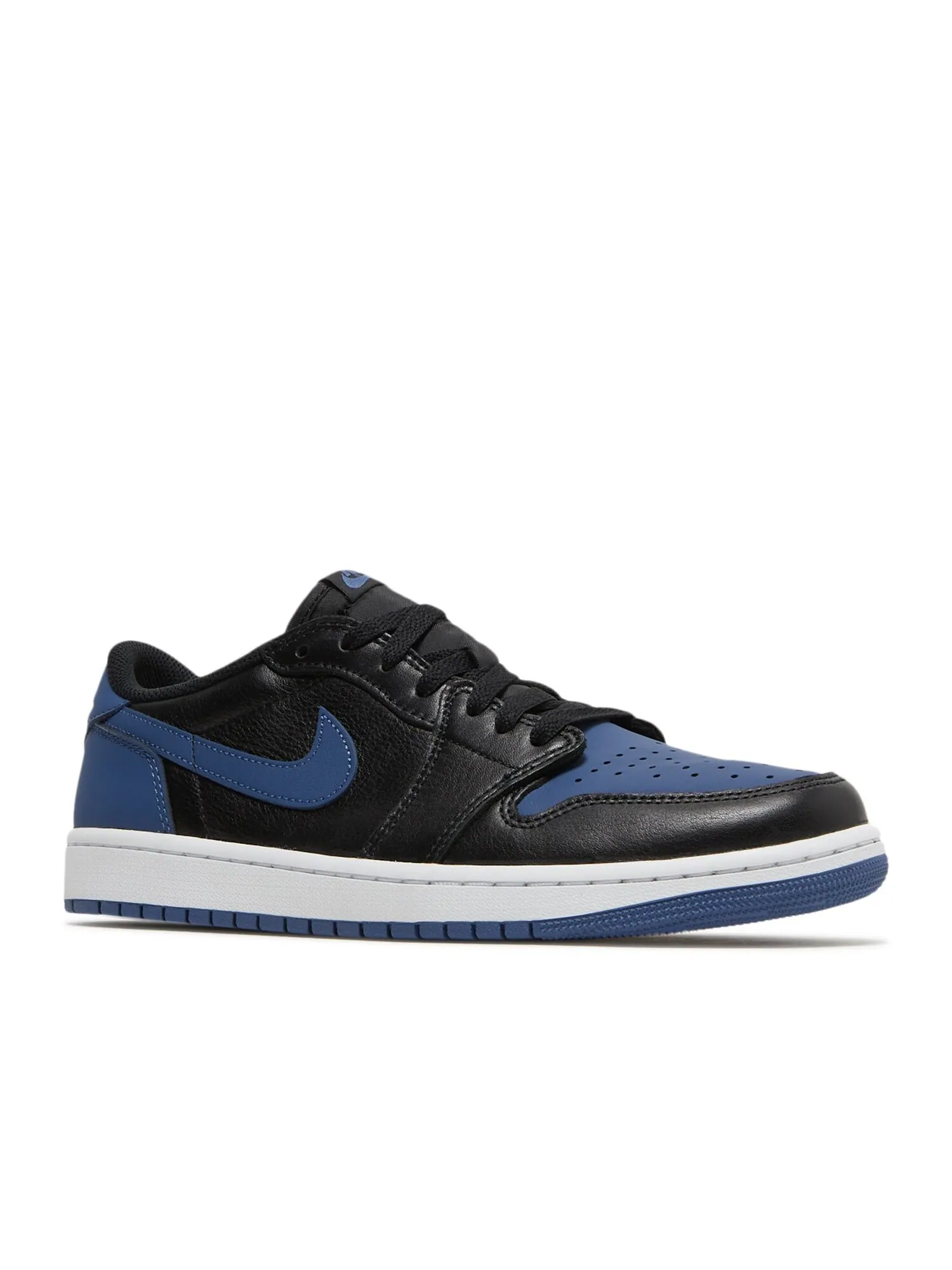 Кроссовки Air Jordan Air Jordan 1 Retro Low Og 'Mystic Navy' — изображение 2 из 5, черный