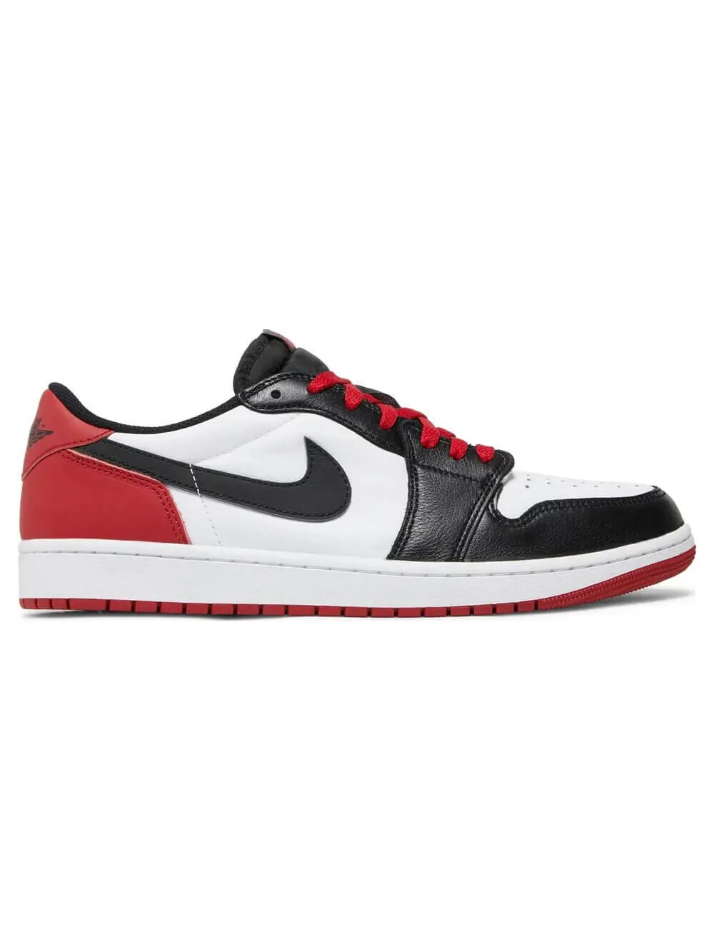 Кроссовки Nike Air Jordan 1 Retro Low OG Black Toe — изображение 1 из 10, белый/красный/черный