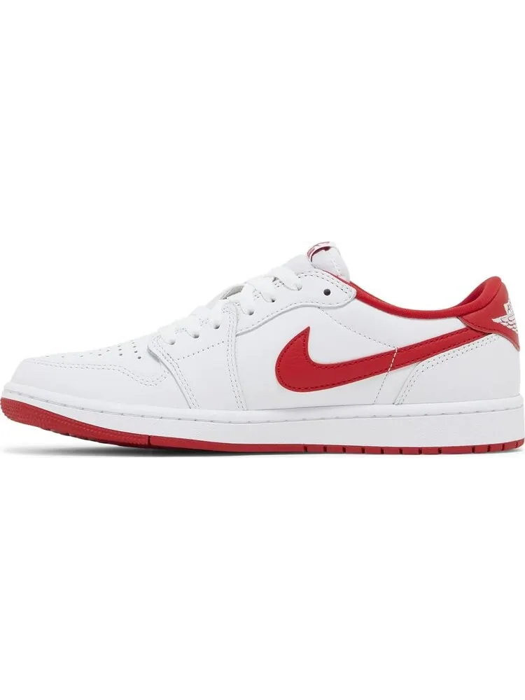 Кроссовки Air Jordan 1 Retro Low OG 'University Red' — изображение 3 из 4, белый
