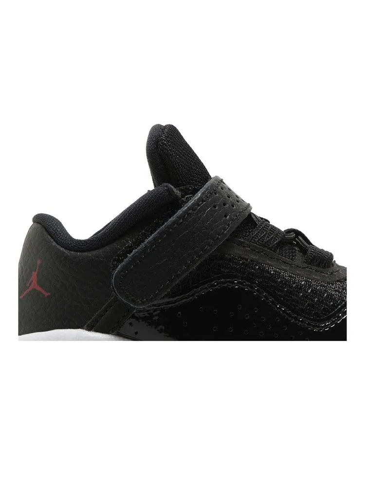 Кроссовки Air Jordan 11 CMFT Low TD, Bred — изображение 2 из 8, черный