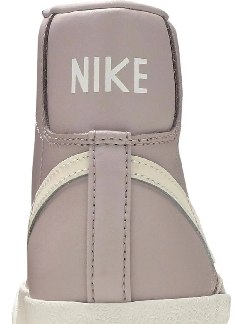 Кроссовки Nike Wmns Blazer Mid '77 'Mauve' — изображение 7 из 8, фиолетовый