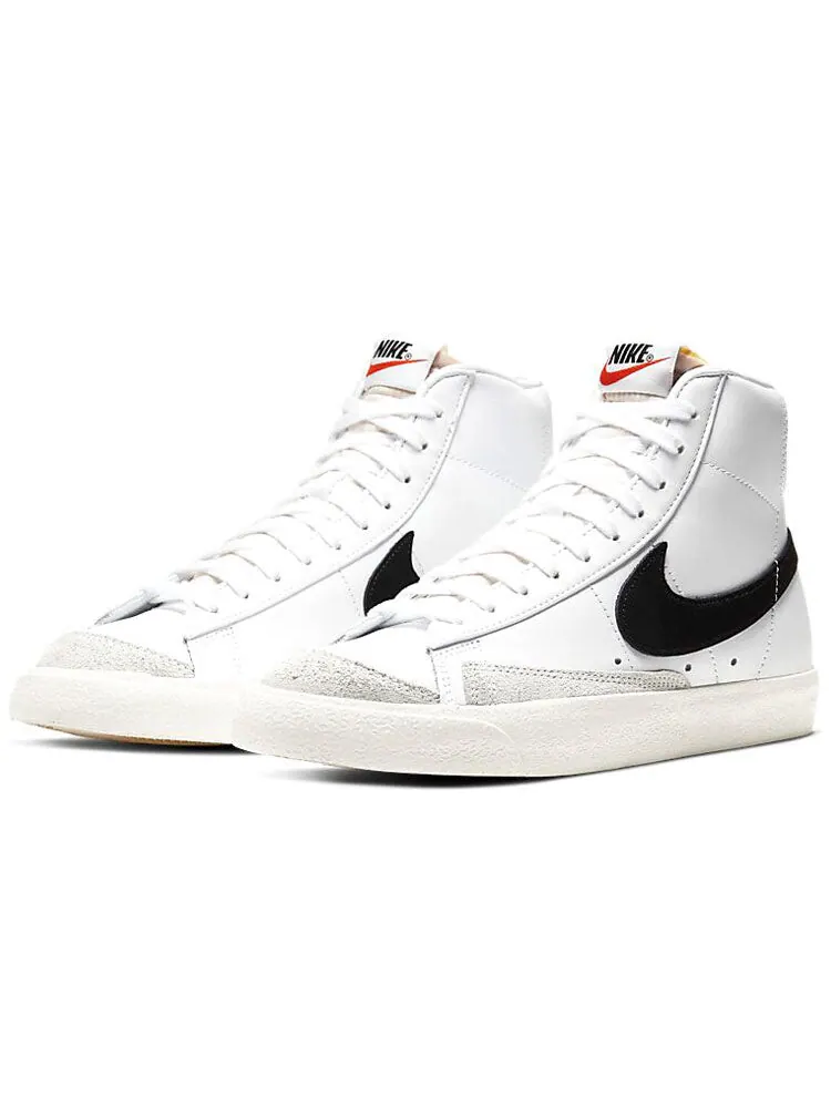 Кроссовки Nike Blazer Mid '77 для женщин — изображение 2 из 4, белый