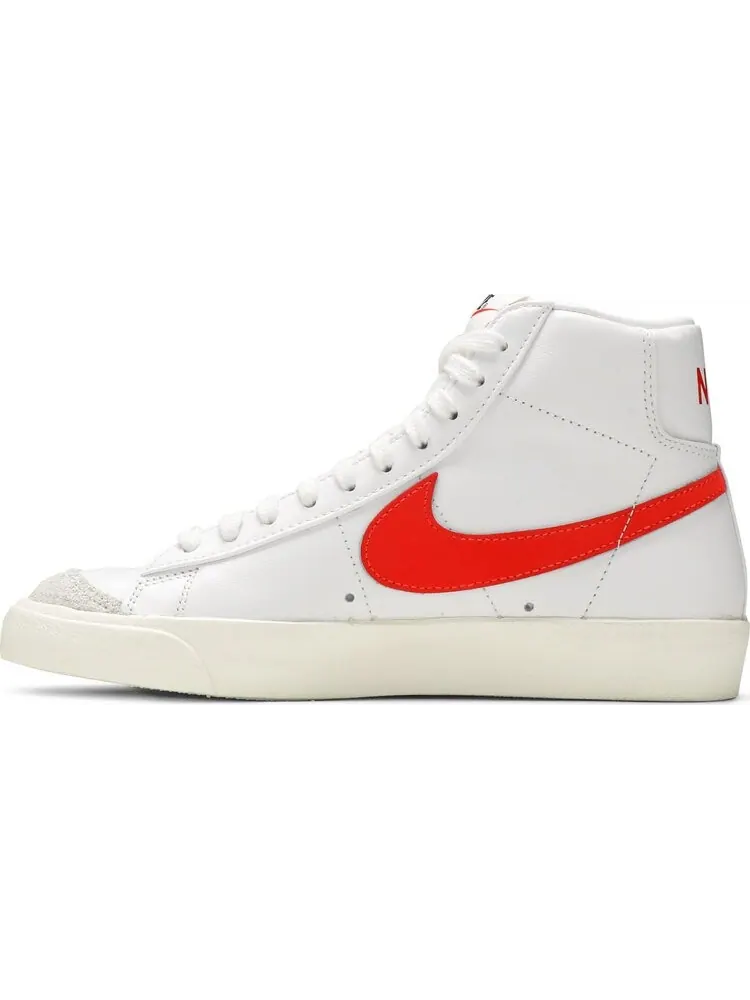 Кроссовки Nike Blazer Mid '77 Vintage 'Habanero Red' — изображение 3 из 8, красный