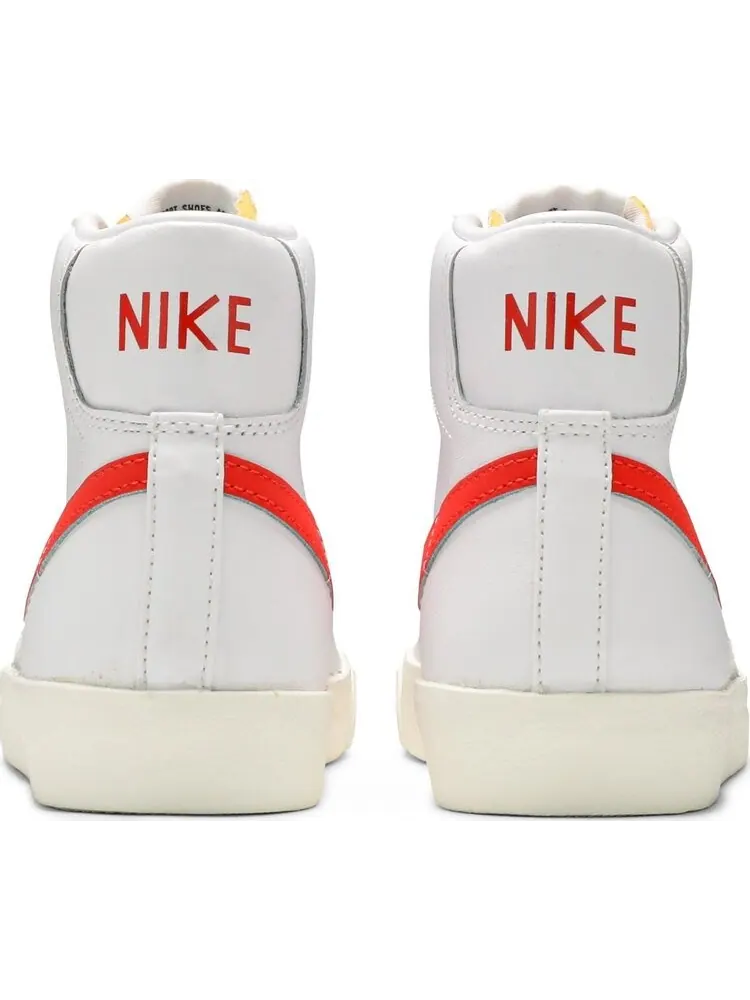 Кроссовки Nike Blazer Mid '77 Vintage 'Habanero Red' — изображение 6 из 8, красный