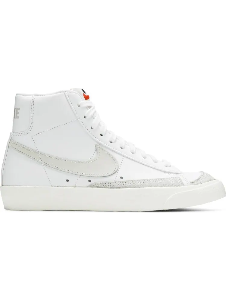Кроссовки Nike Wmns Blazer '77 Vintage Mid 'Light Bone' — изображение 1 из 8, белый