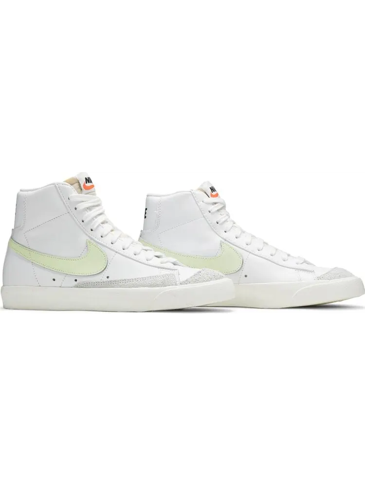 Кроссовки Nike Wmns Blazer Mid '77 'Barely Volt' — изображение 8 из 8, белый