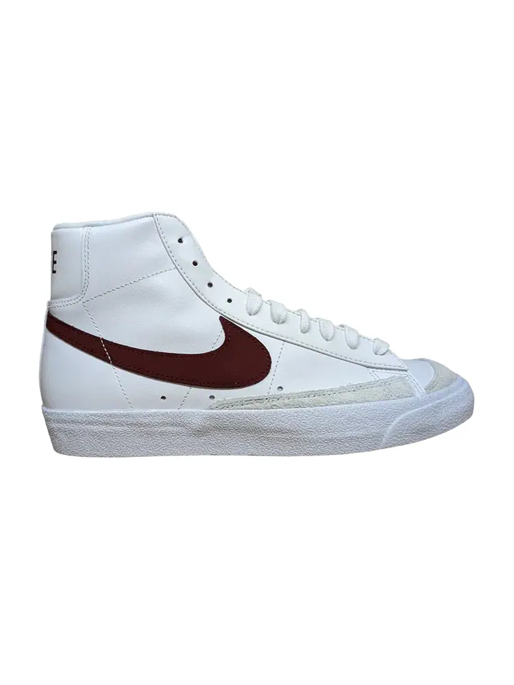 Кроссовки Nike Wmns Blazer '77 Vintage Mid 'White Team Red' — изображение 1 из 1, белый/красный/черный