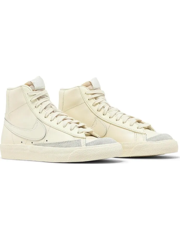 Кроссовки Nike Wmns Blazer Mid '77 Vintage 'Coconut Milk' — изображение 8 из 8, бежевый