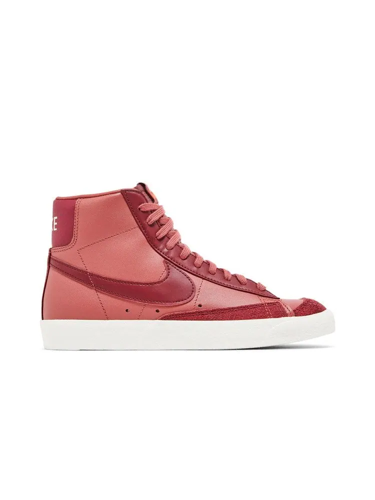 Кроссовки Nike Wmns Blazer Mid '77 Vintage 'Canyon Rust' — изображение 2 из 9, красный//оранжевый