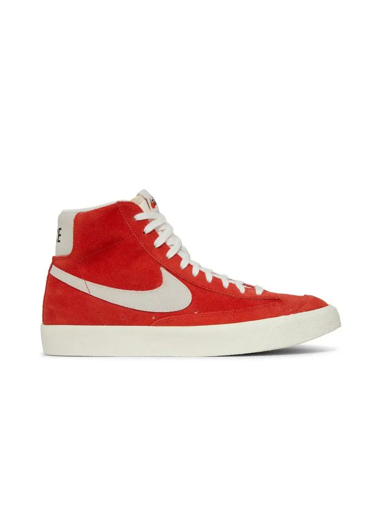Кроссовки Nike Blazer Mid '77 Suede 'Texas Longhorns' — изображение 2 из 9, красный/белый//черный