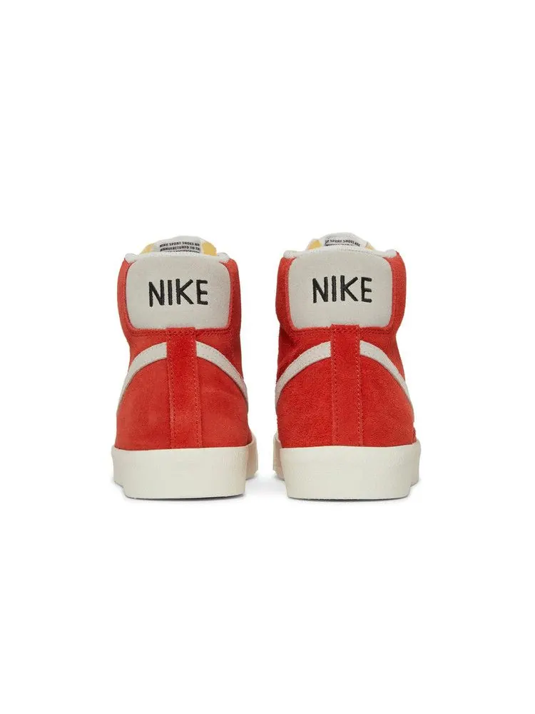 Кроссовки Nike Blazer Mid '77 Suede 'Texas Longhorns' — изображение 7 из 9, красный/белый//черный